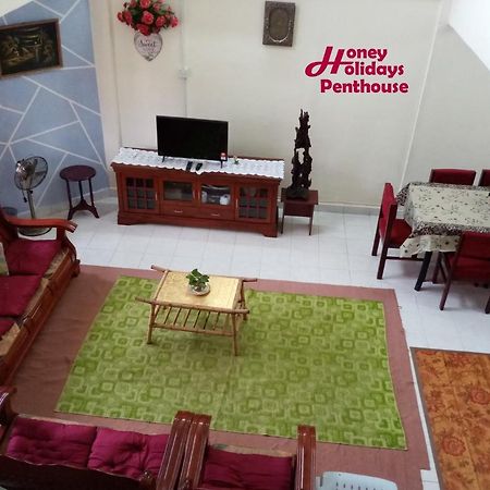 Honey Holiday Penthouse Vila Tanah Rata Exterior foto